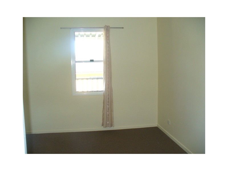 24 Walker Street, Walkervale QLD 4670