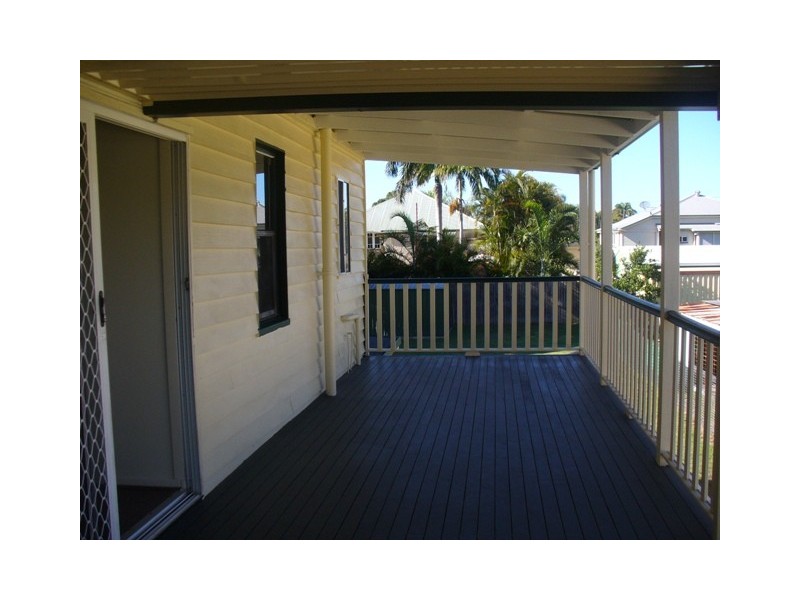 24 Walker Street, Walkervale QLD 4670