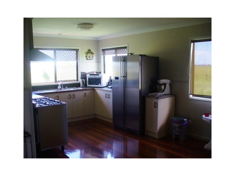 381 Three Chain Road, Calavos QLD 4670