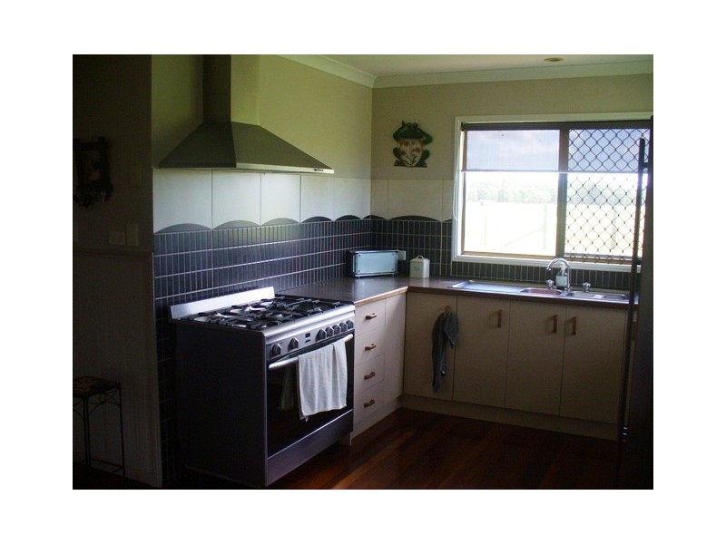 381 Three Chain Road, Calavos QLD 4670