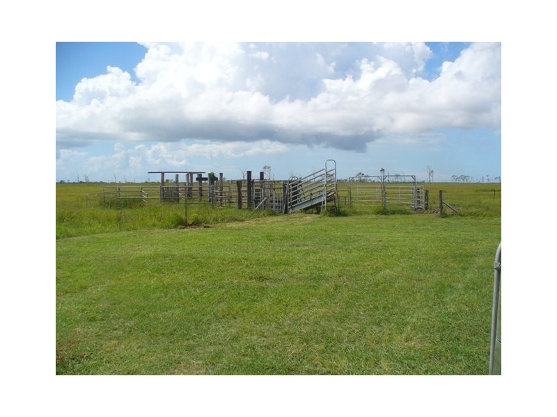 381 Three Chain Road, Calavos QLD 4670