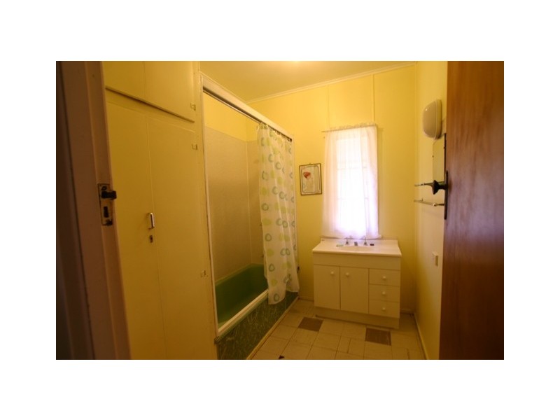 Svensson Heights QLD 4670