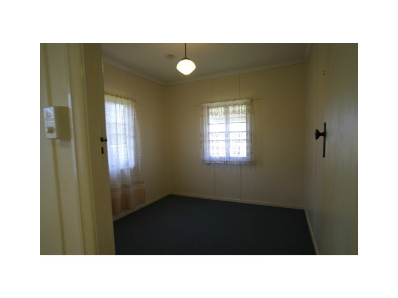 Svensson Heights QLD 4670