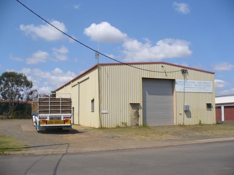8 Massey Street, Bundaberg East QLD 4670
