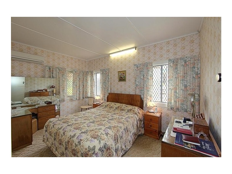 32 Adams Street, Bundaberg West QLD 4670