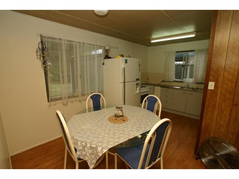 80 Powells Road, Mcilwraith QLD 4671