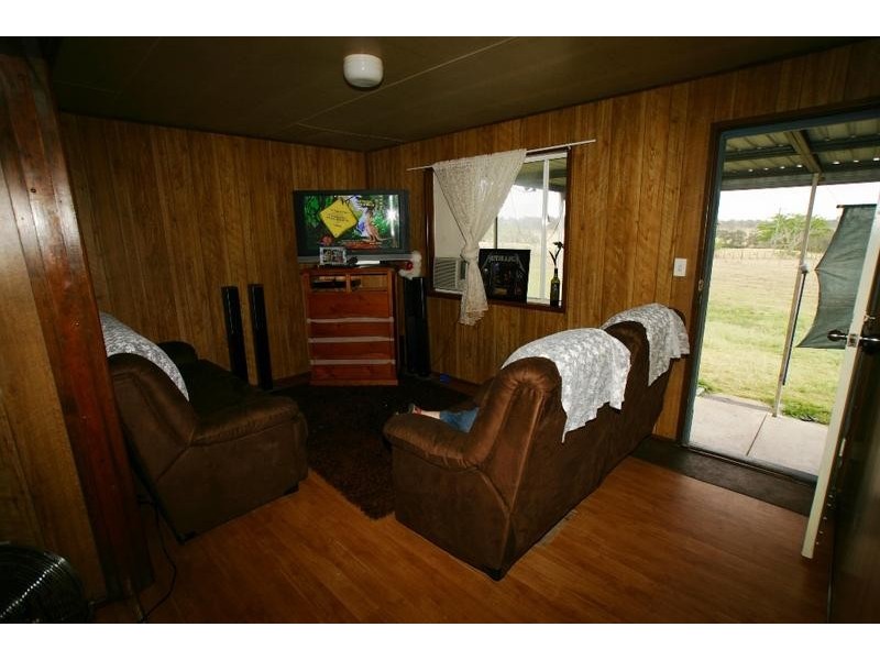 80 Powells Road, Mcilwraith QLD 4671