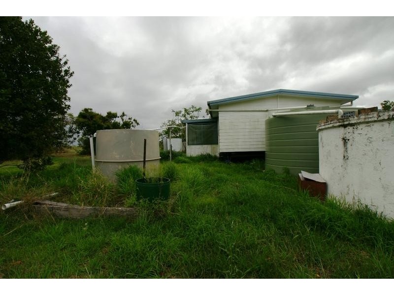 80 Powells Road, Mcilwraith QLD 4671