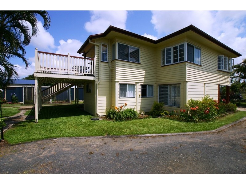 11 Doctor Street, Burnett Heads QLD 4670