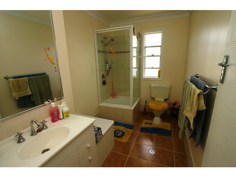 11 Doctor Street, Burnett Heads QLD 4670