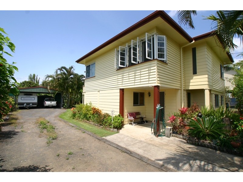 11 Doctor Street, Burnett Heads QLD 4670