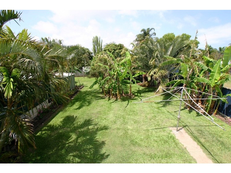 11 Doctor Street, Burnett Heads QLD 4670