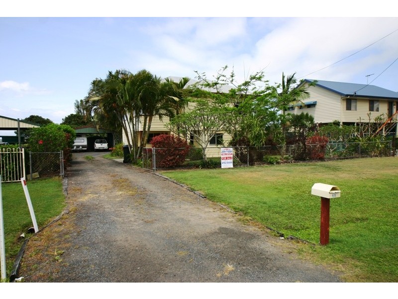 11 Doctor Street, Burnett Heads QLD 4670