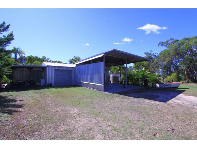 2 Willdora Drive, Branyan QLD 4670