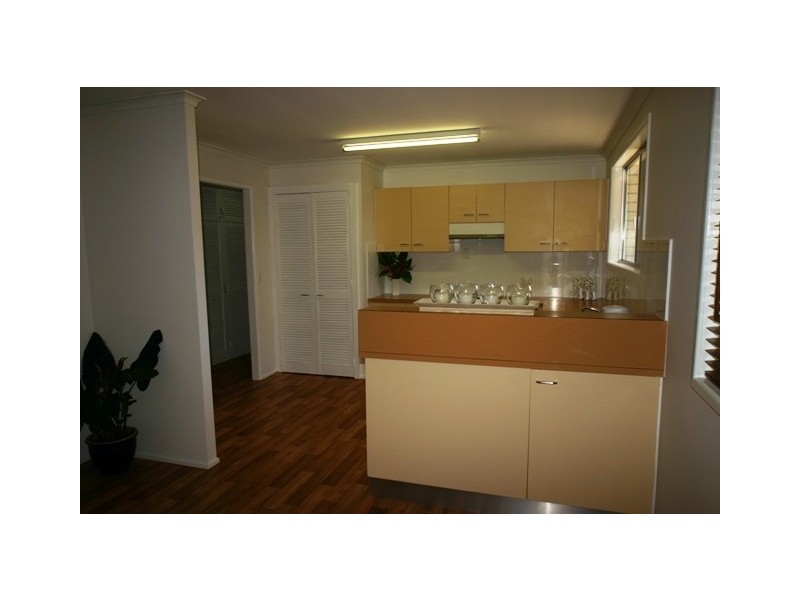 3 Strathdee Avenue, Bundaberg South QLD 4670