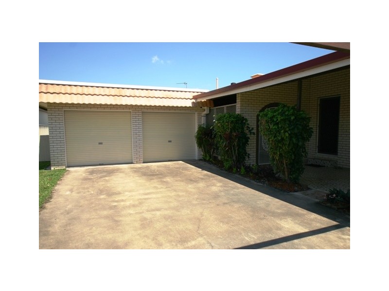 3 Strathdee Avenue, Bundaberg South QLD 4670