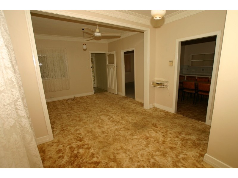 16 Churchill Street, Svensson Heights QLD 4670