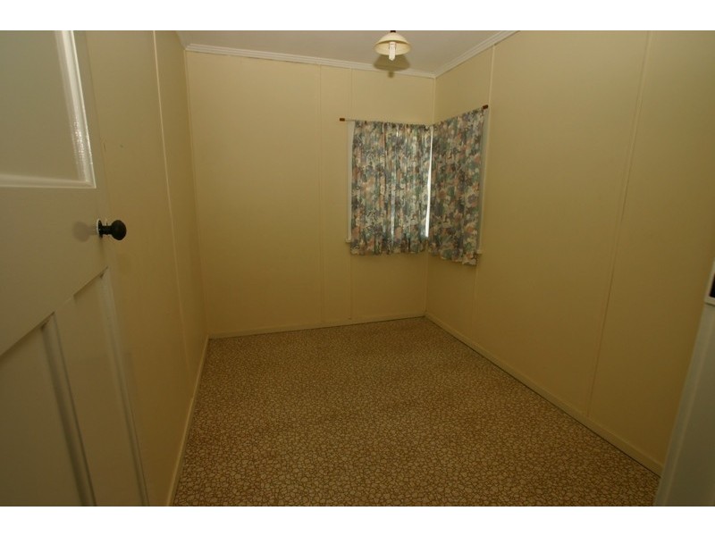 16 Churchill Street, Svensson Heights QLD 4670