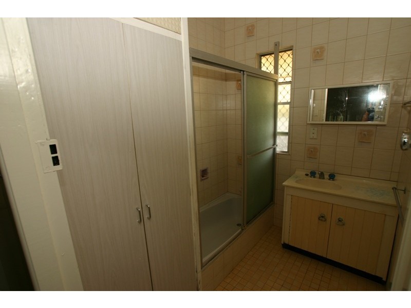 16 Churchill Street, Svensson Heights QLD 4670