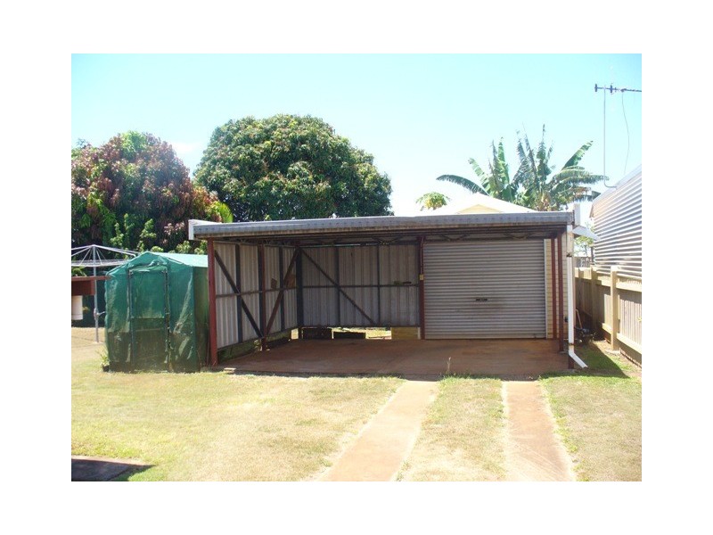 154 Mt Perry Rd, Bundaberg North QLD 4670