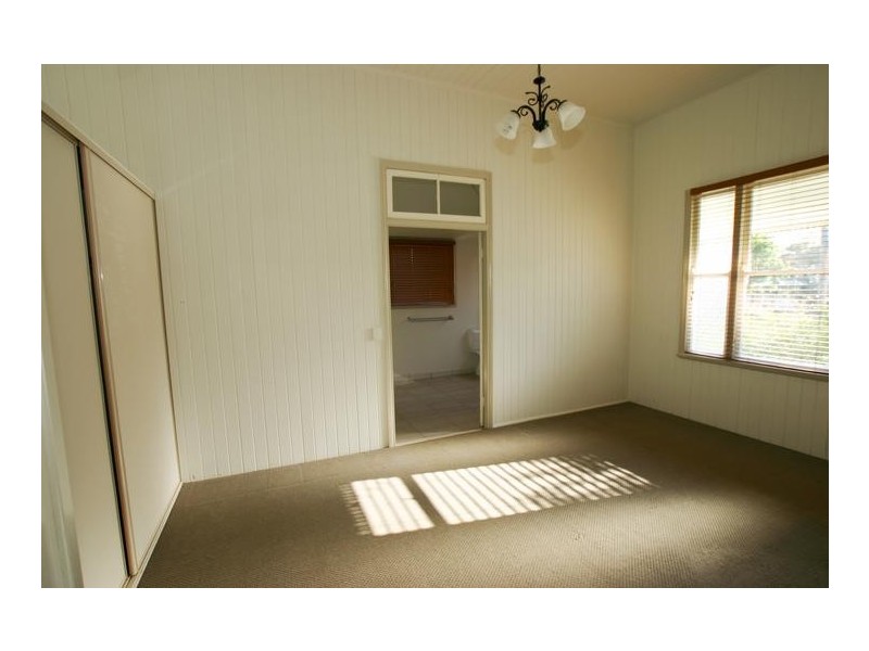 12 Franklin Street, Bundaberg South QLD 4670