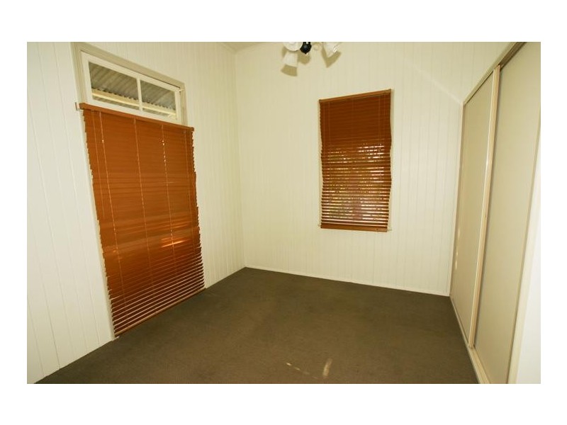 12 Franklin Street, Bundaberg South QLD 4670