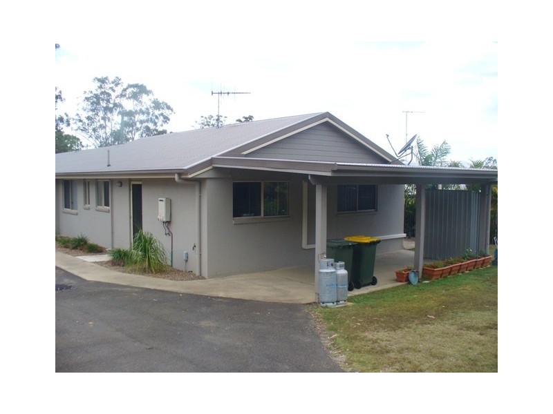 2/25 High School Road, Gin Gin QLD 4671