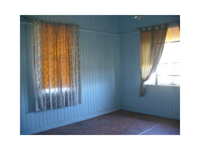 20 Perry Street, Bundaberg North QLD 4670