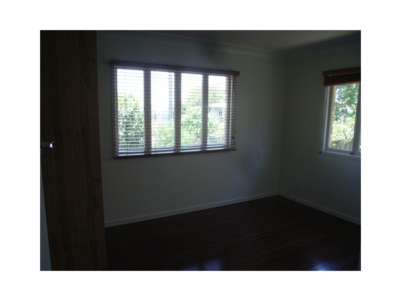 Svensson Heights QLD 4670