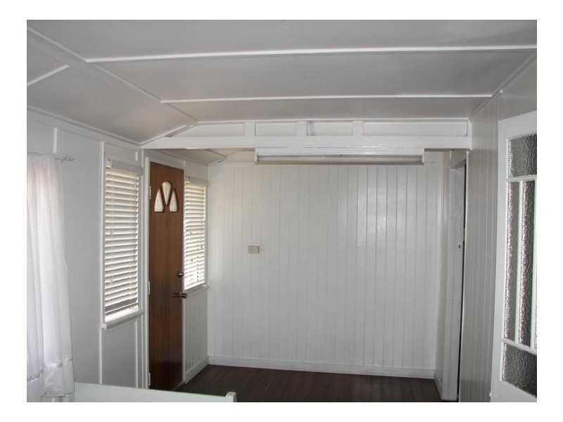11 Walker St, Bundaberg South QLD 4670