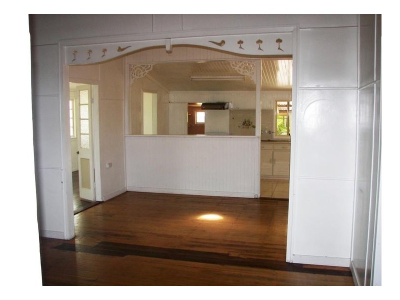 11 Walker St, Bundaberg South QLD 4670