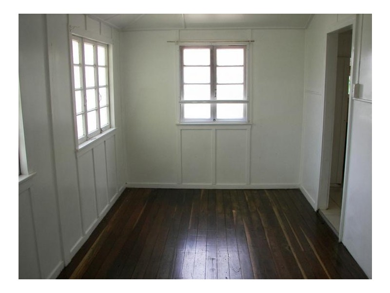 11 Walker St, Bundaberg South QLD 4670