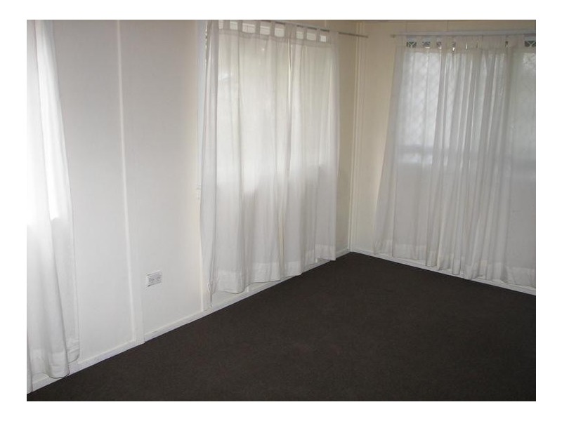 11 Walker St, Bundaberg South QLD 4670