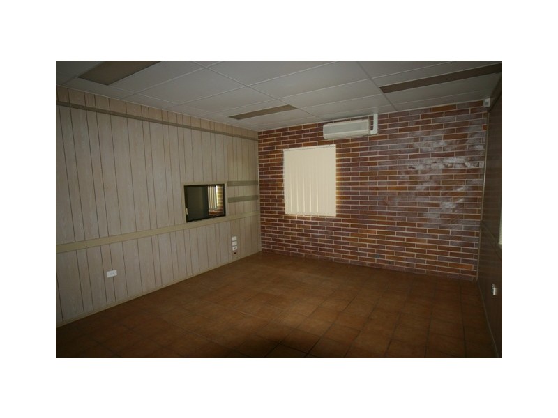 8/32 Wyllie Street, Thabeban QLD 4670