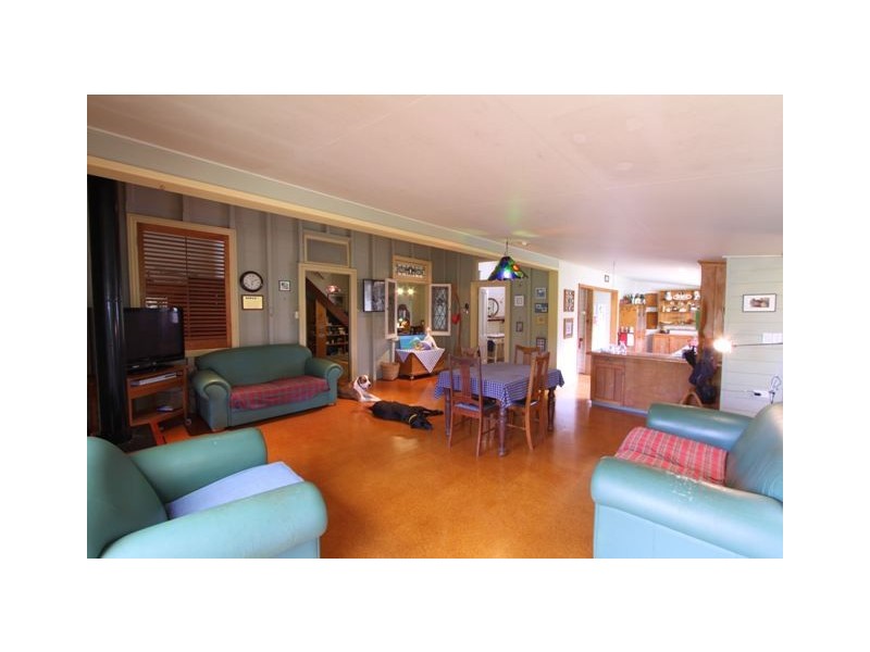 173 Bargara Road, Kalkie QLD 4670