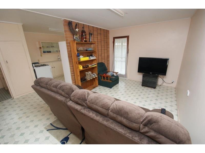 6 Dexter Street, Svensson Heights QLD 4670