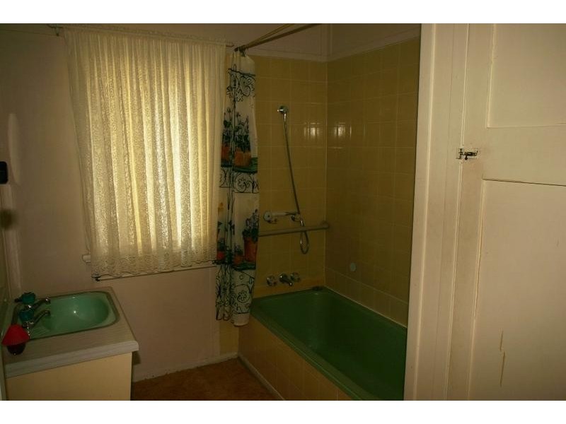 59 Boundary Street, Walkervale QLD 4670