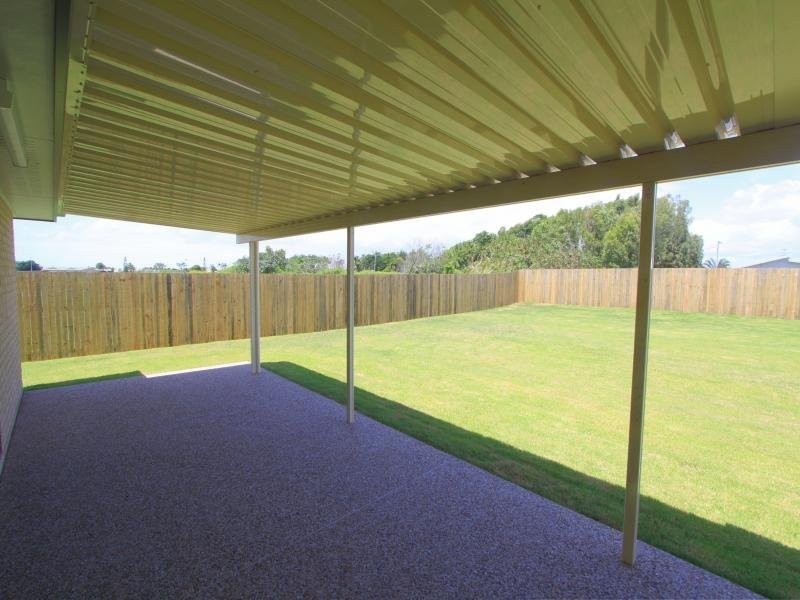 135 Fairway Drive, Bargara QLD 4670