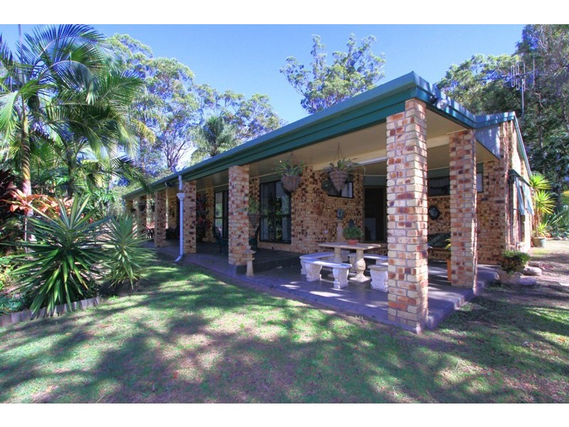 2 Willdora Drive, Branyan QLD 4670