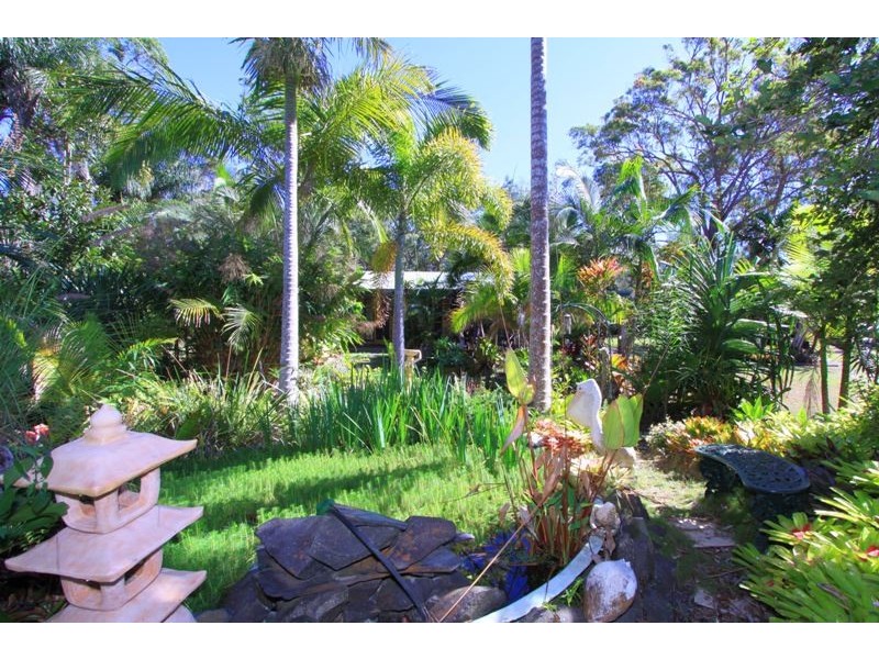 2 Willdora Drive, Branyan QLD 4670