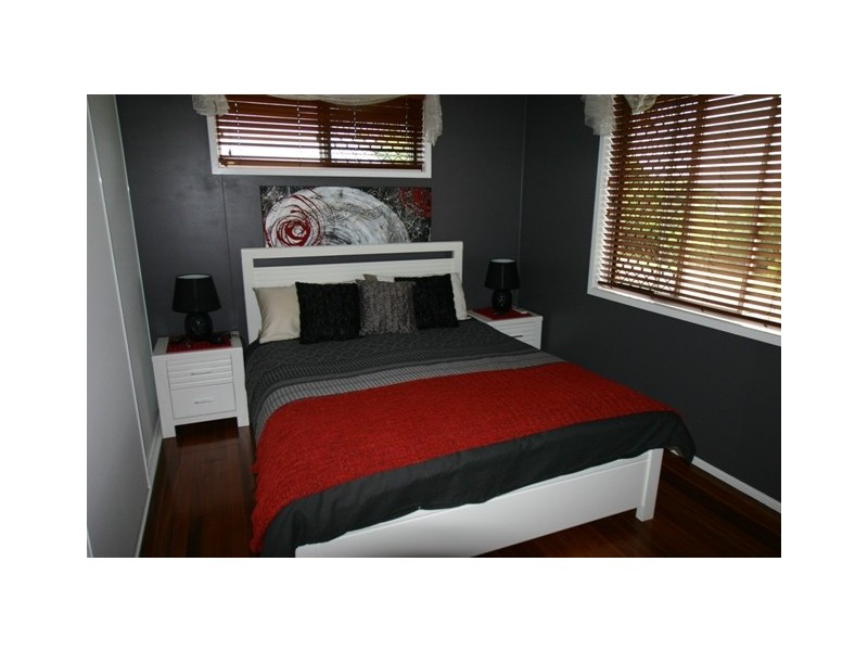 5 Cox Crescent, Millbank QLD 4670