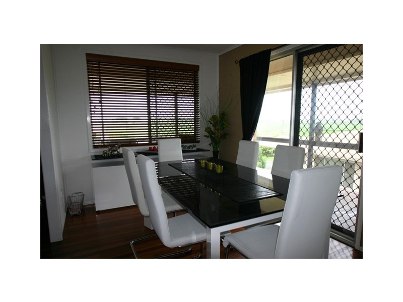 5 Cox Crescent, Millbank QLD 4670