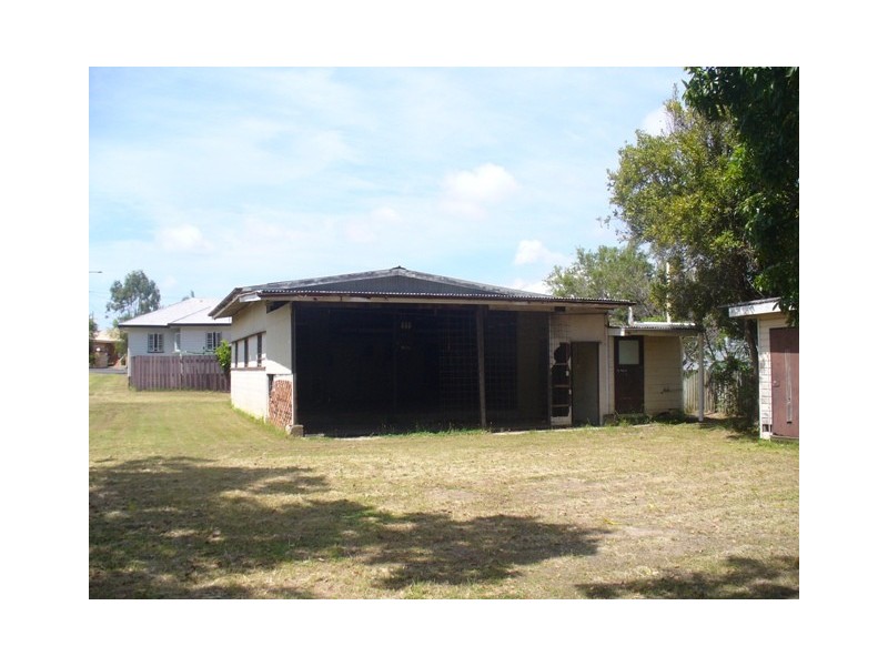 165 Walker Street, Bundaberg West QLD 4670