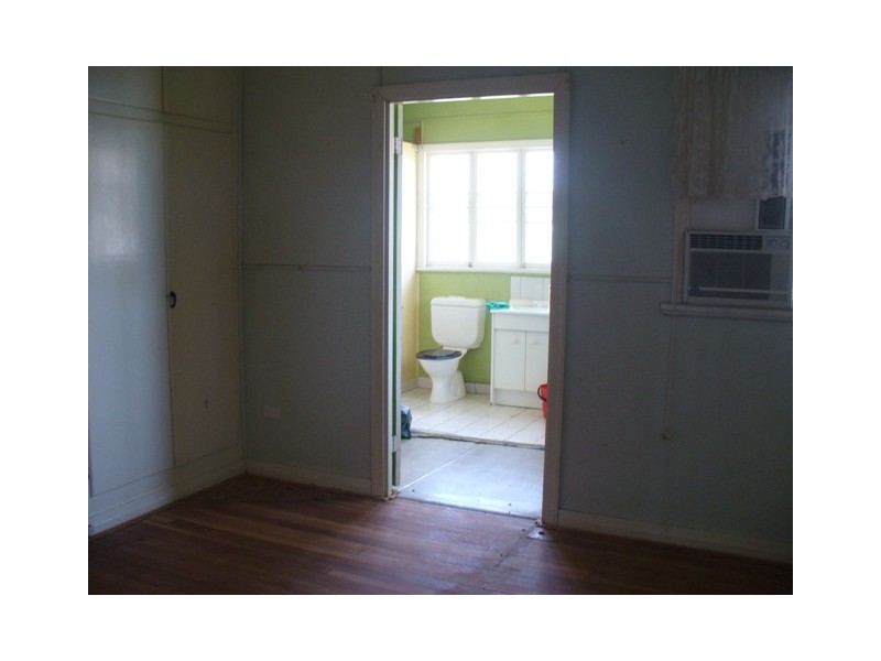 165 Walker Street, Bundaberg West QLD 4670