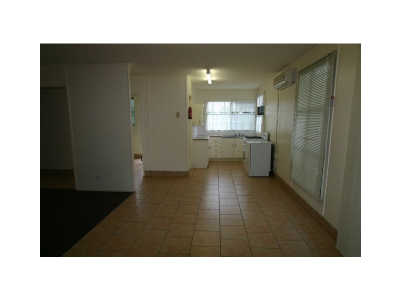 27 Ann Street, Bundaberg East QLD 4670
