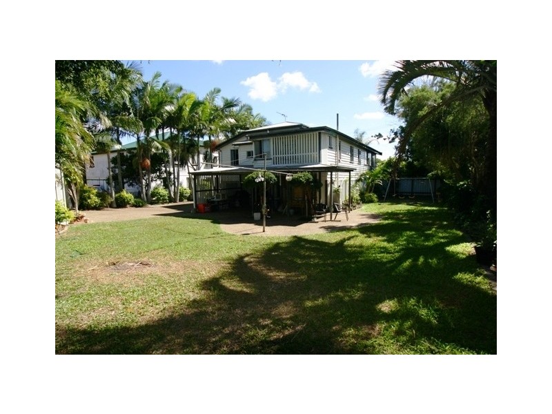 6 Wynter Street, Walkervale QLD 4670