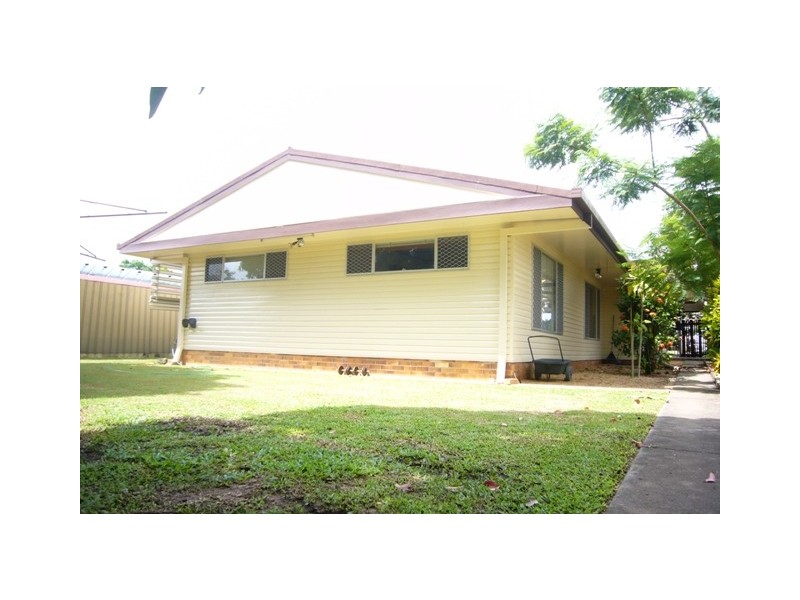 30 Avoca Street, Bundaberg West QLD 4670