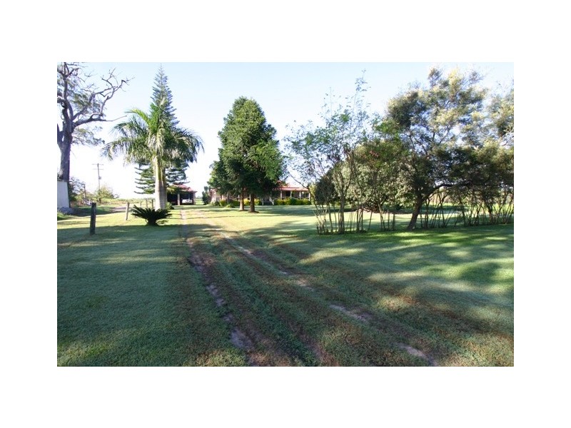Peagams Road, Elliott QLD 4670