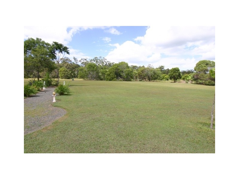 18 Tammy Road, Moore Park Beach QLD 4670