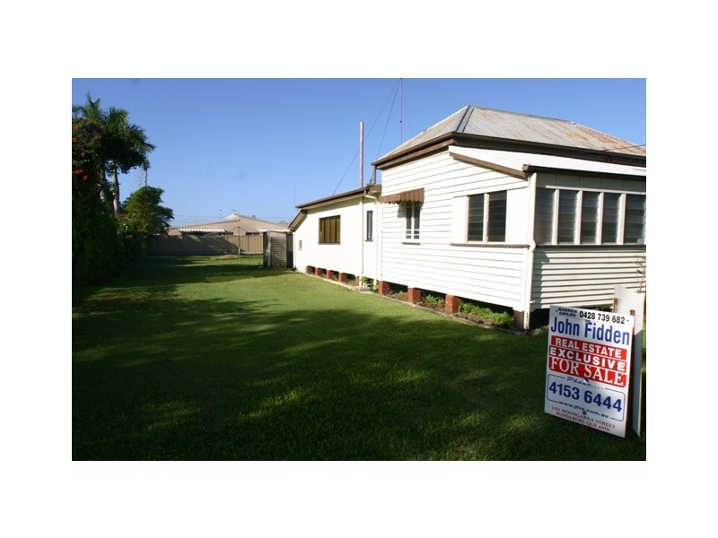 28 Curtis Street, Walkervale QLD 4670